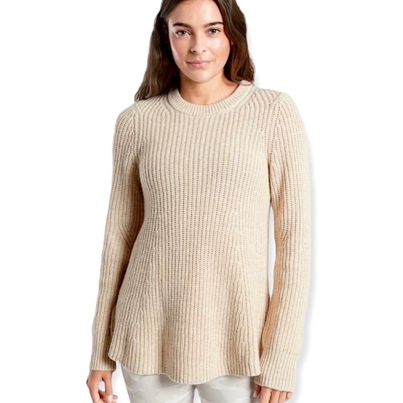 Athleta Sweaters - NWOT Athleta Sierra Crew Beige Wool Blend Pullover Sweater